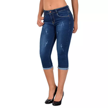 Load image into Gallery viewer, Women&#39;s Denim Capri Pants
